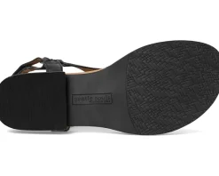 Women Gentle Souls by Kenneth Cole Holly