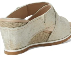 Women Donald Pliner Irini