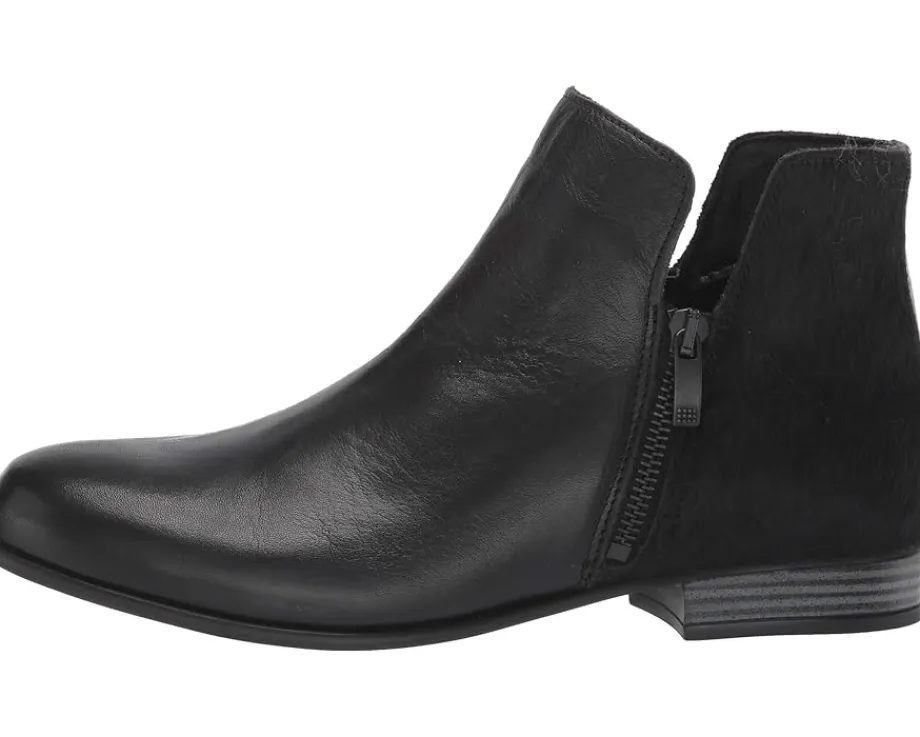 Eric Michael Isabella Black Leather/Pony Sale