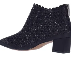 Women J. Renee Jacinta