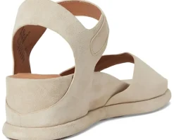 Gentle Souls by Kenneth Cole Jalleen Taupe Suede Hot