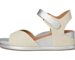 Women Gentle Souls by Kenneth Cole Jalleen