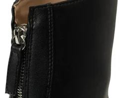 Women Madden Girl Jammin