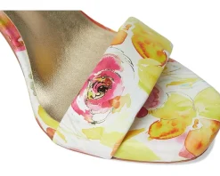 Women Naturalizer Joy