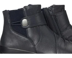 Clarks Kaetlyn Sara Navy Leather Sale