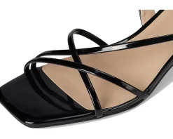 Bandolino Keltie Black Patent New