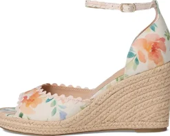 Women Bandolino Kendri