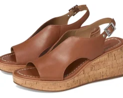 Women Bernardo Kuarta