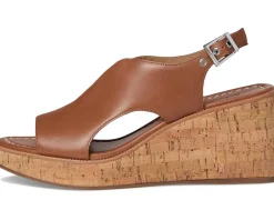 Women Bernardo Kuarta