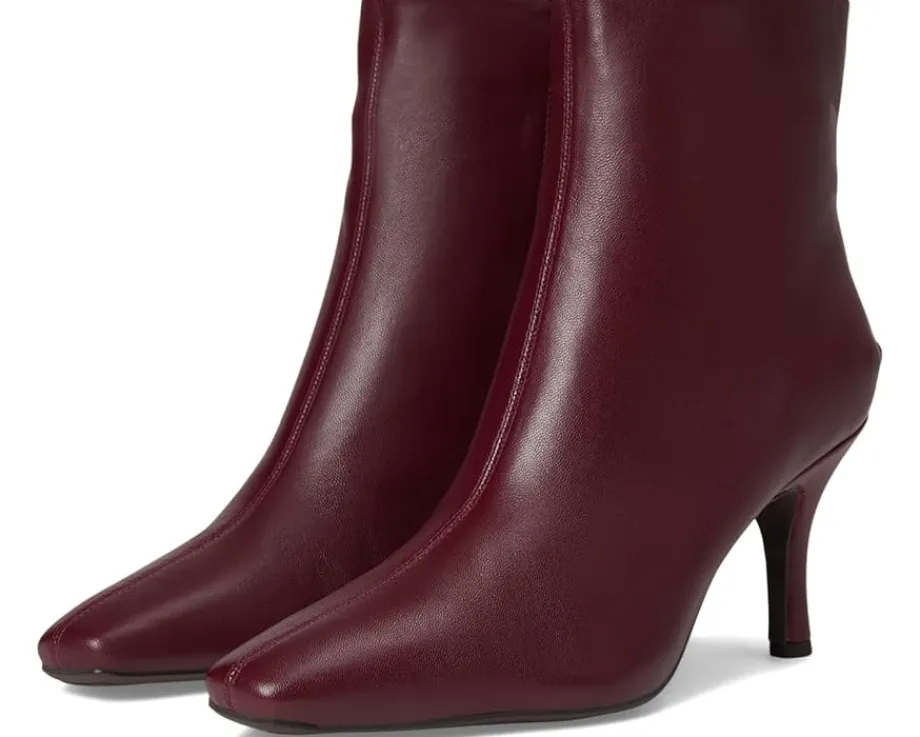 Women Circus NY by Sam Edelman Laura