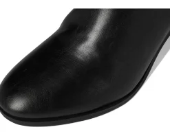 Women LifeStride Legend