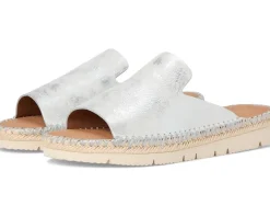 Women Gentle Souls by Kenneth Cole Leilani