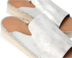 Women Gentle Souls by Kenneth Cole Leilani