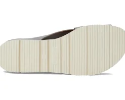 Women Gentle Souls by Kenneth Cole Leslie