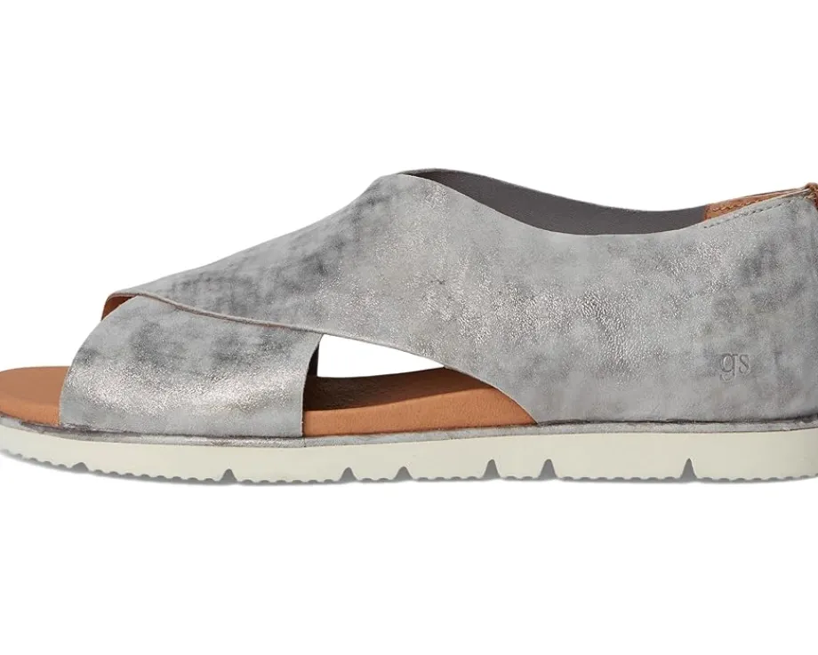 Women Gentle Souls by Kenneth Cole Leslie