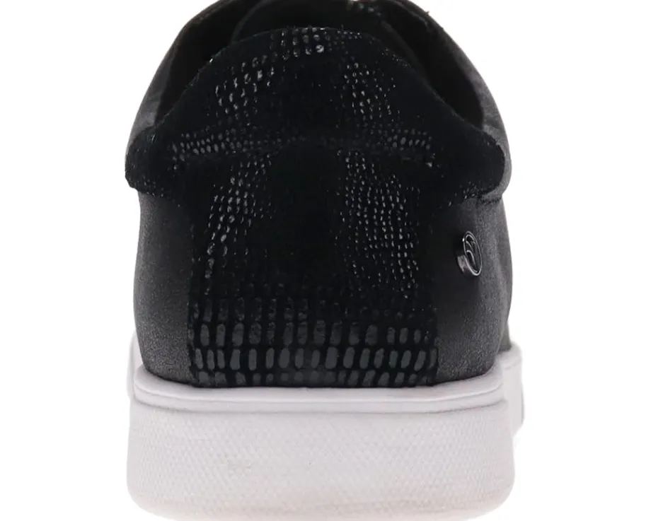 Women Revere Limoges