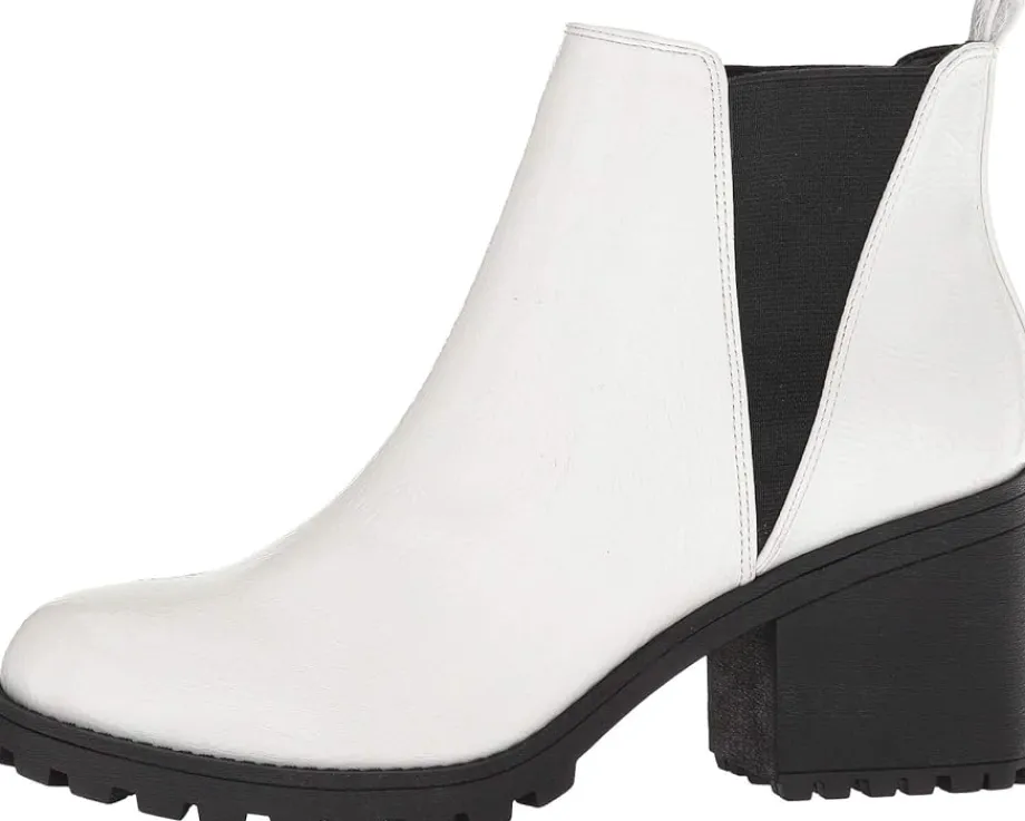 Dirty Laundry Lisbon White Patent Outlet