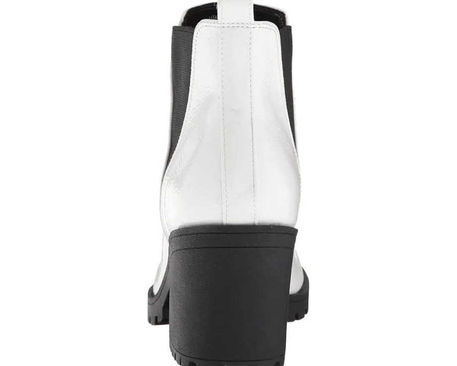 Dirty Laundry Lisbon White Patent Outlet