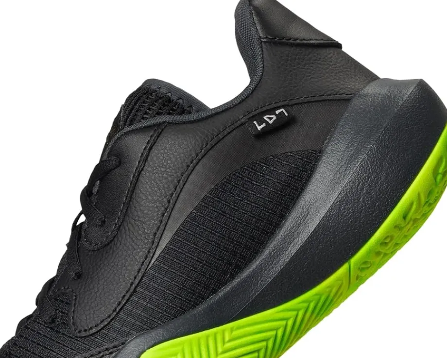 Women Under Armour Lockdown 7 Low