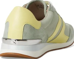 Women Naturalizer Lorena