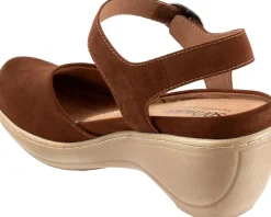 SoftWalk Mabelle Chesnut Suede Discount