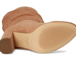 Women Nine West Magnett