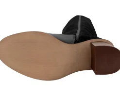 Women Splendid Meadow