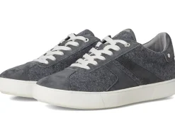 Women Naturalizer Medina