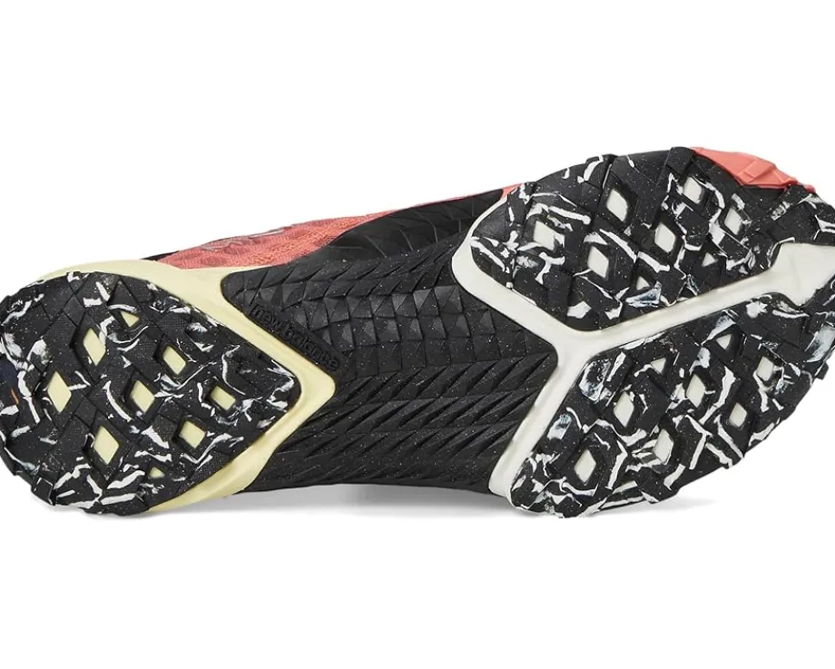 New Balance Minimus Trail v1 Sunfade Red/Black/Parchment Best