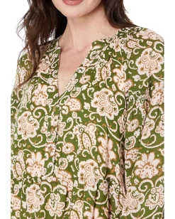 Sanctuary Morning Stroll Lush Flora Hot