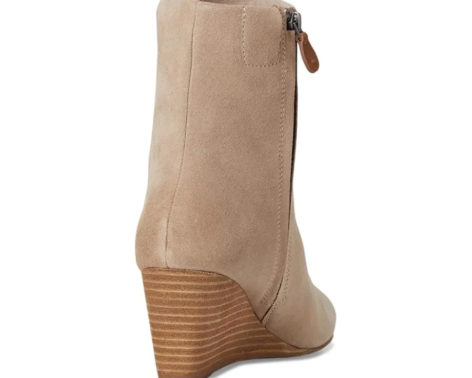 Women Gentle Souls by Kenneth Cole Nash