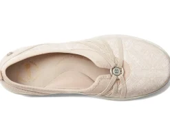 Bzees Niche Beige Batik Fabric Hot