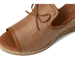 Women Andre Assous Nilla