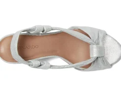 Women Bernardo Novah