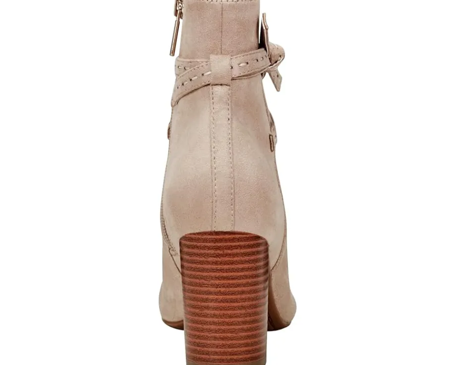 Women Bandolino Ocorn