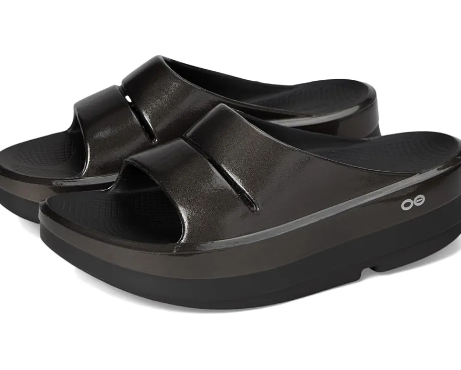 Women OOFOS Oomega Ooahh Stacked