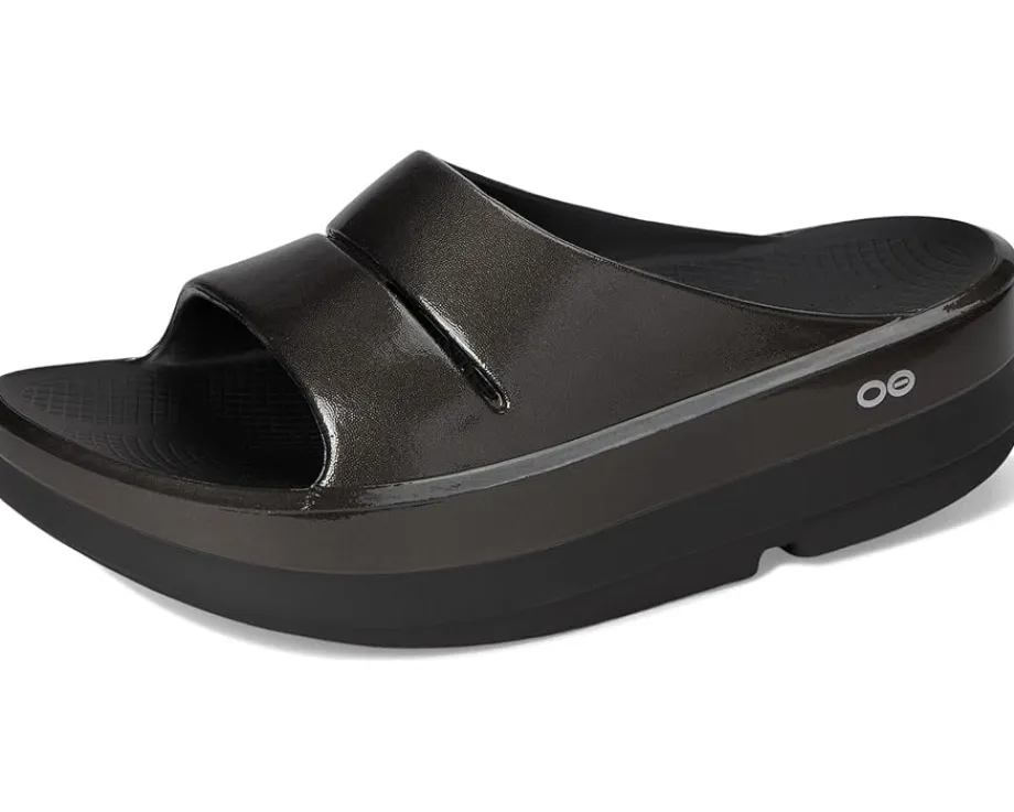 Women OOFOS Oomega Ooahh Stacked