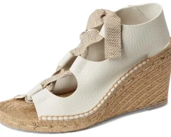 Women Pedro Garcia Otelia