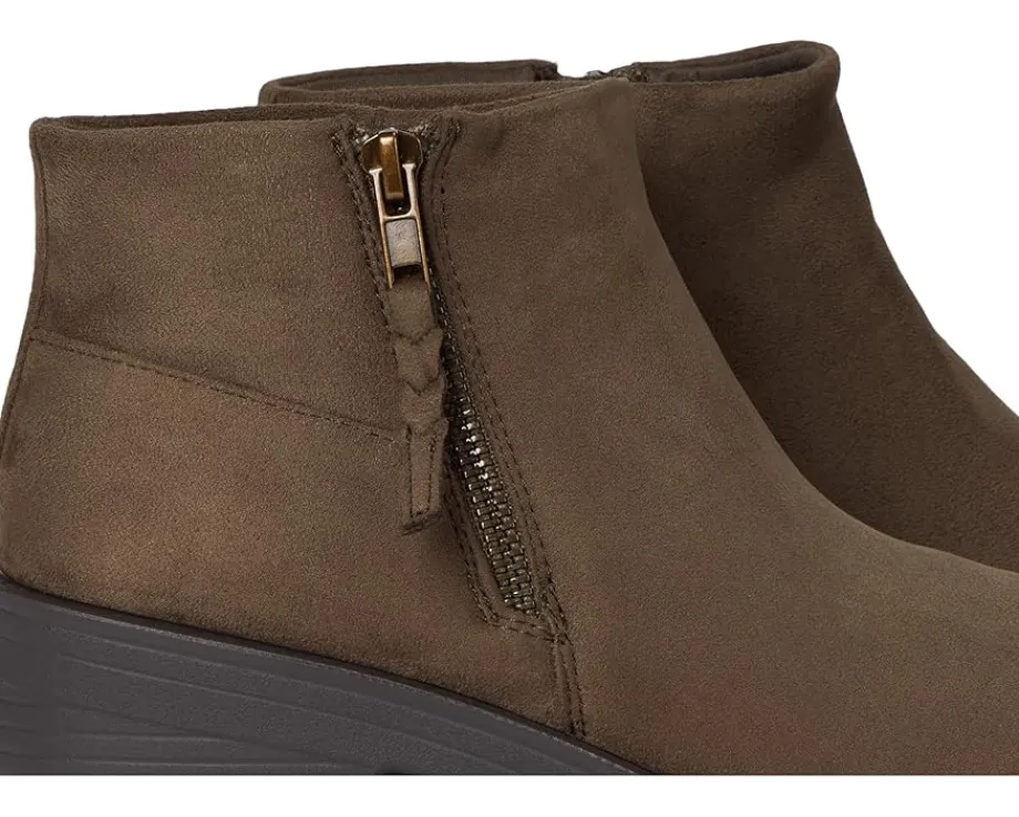 Women Bzees Outgoing