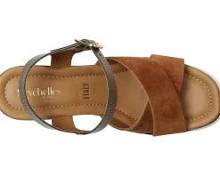 Women Seychelles Paloma