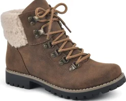 Women Cliffs by White Mountain Pathfield