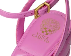 Women Vince Camuto Pendry Quilted Platform Sandals