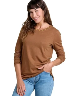 Toad&Co Primo Long Sleeve Crew Embroidered Brown Sugar Embroidery Best
