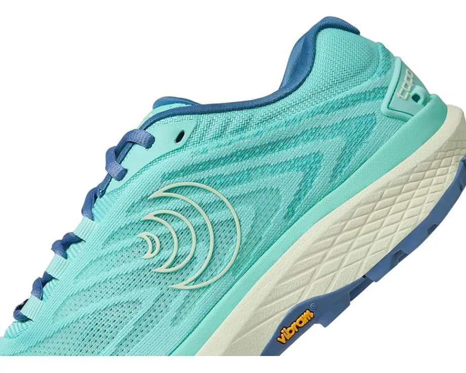 Women Topo Athletic Pursuit 2