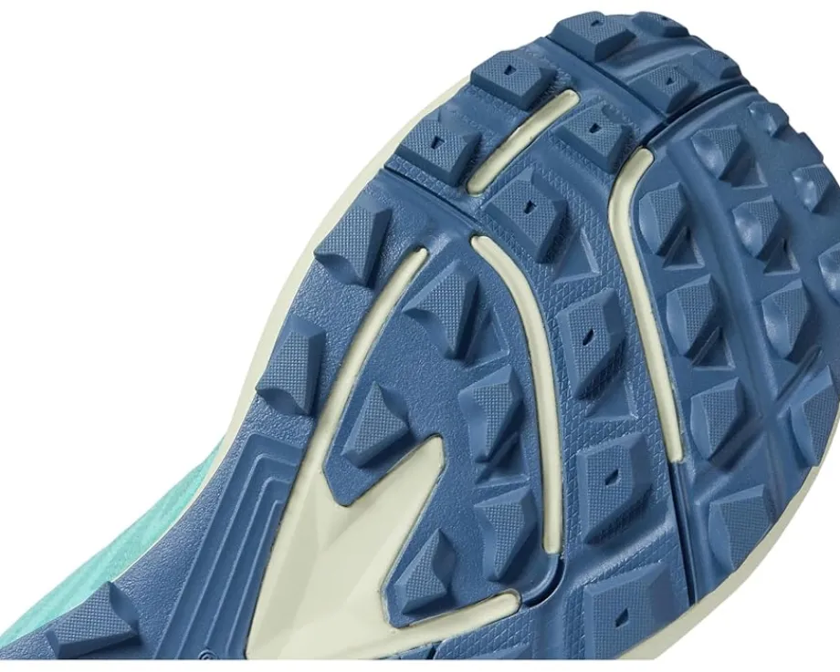 Women Topo Athletic Pursuit 2