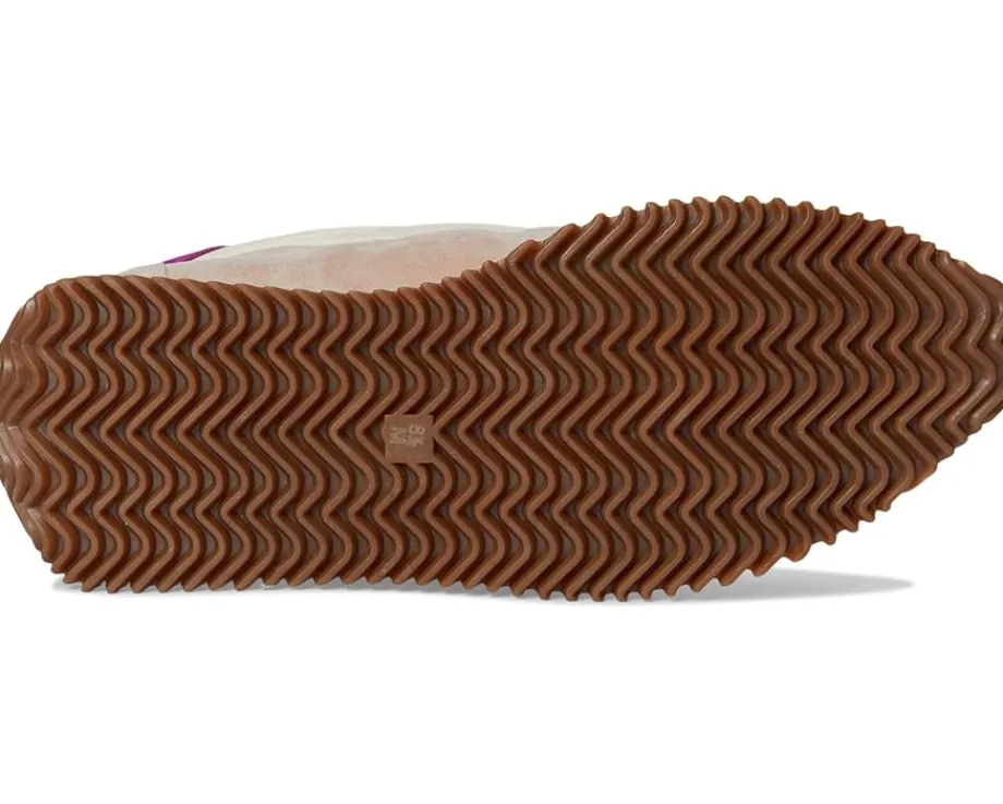 Vaneli Queen Rose Suede Combo Hot