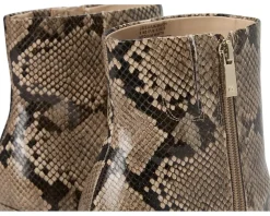 Women Kenneth Cole New York Quincy