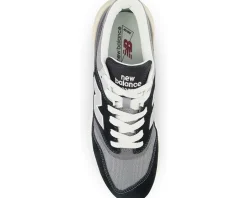 Women New Balance Classics 997R