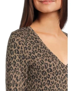 Women Michael Stars Remi V-Neck Tee