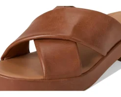 Women Gentle Souls by Kenneth Cole River